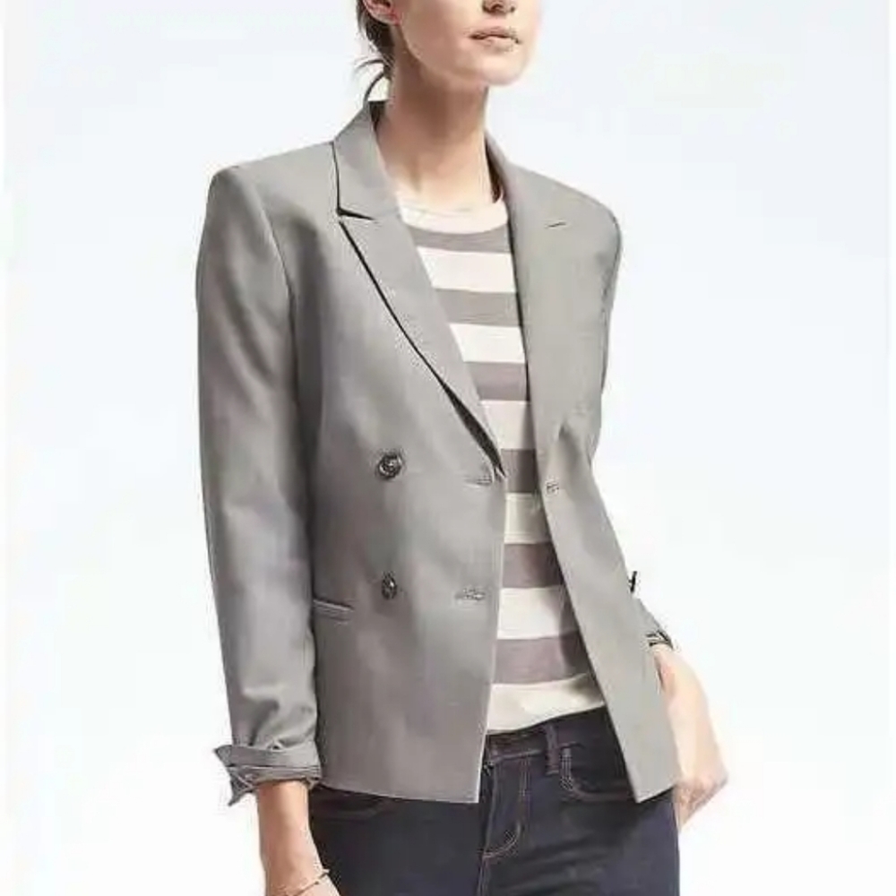 BANANA REPUBLIC DOUBLE BREASTED LIGHTWEGHT WOOL GREY BLAZER JACKET SIZE 4P